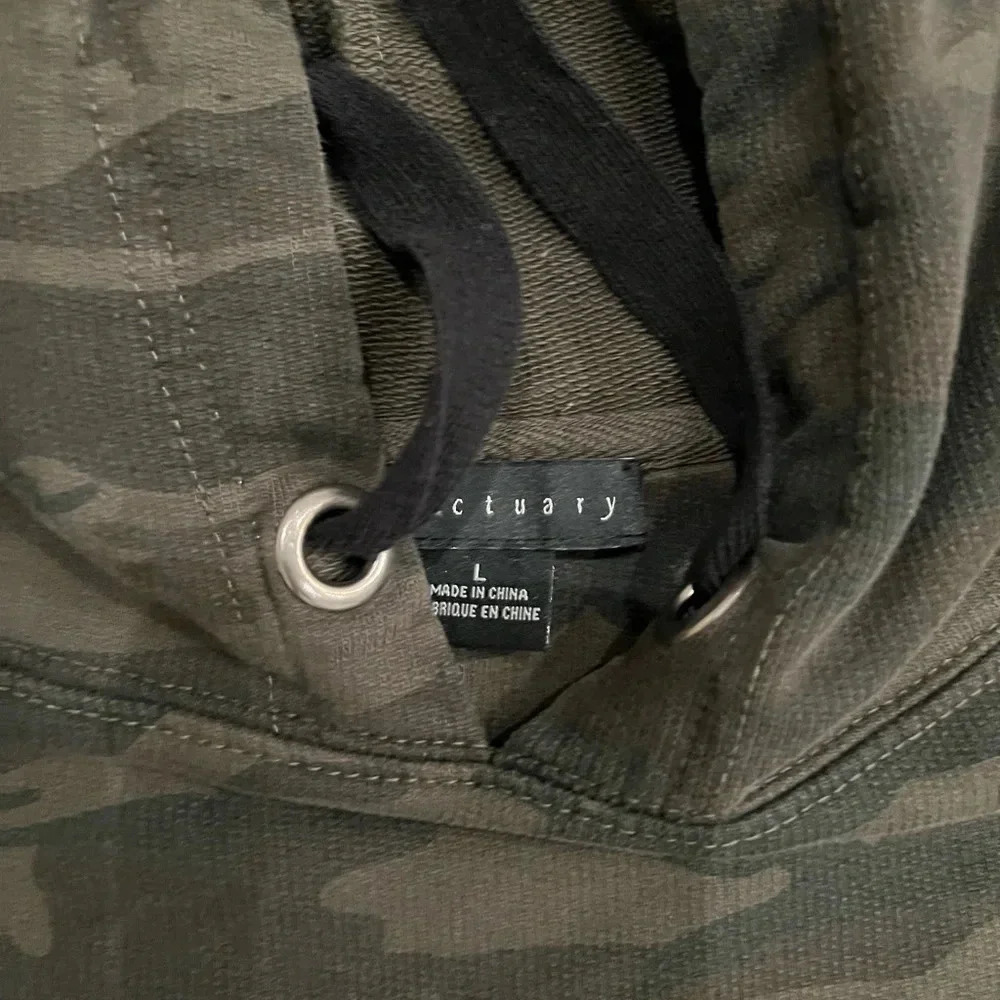 Sanctuary Venice Camo Hoodie - Picture 2 of 5
